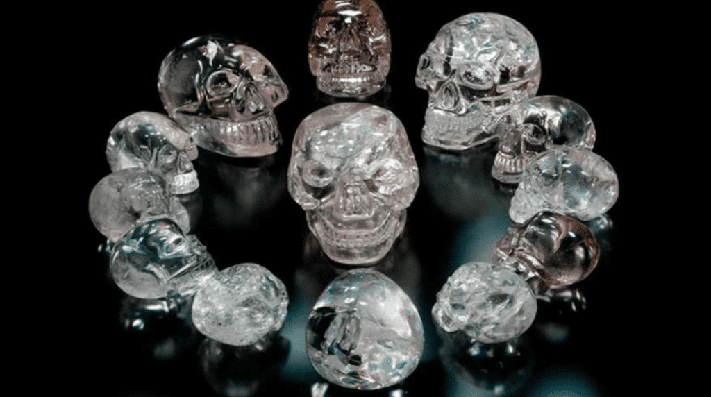 el enigma de las 13 calaveras de cristal