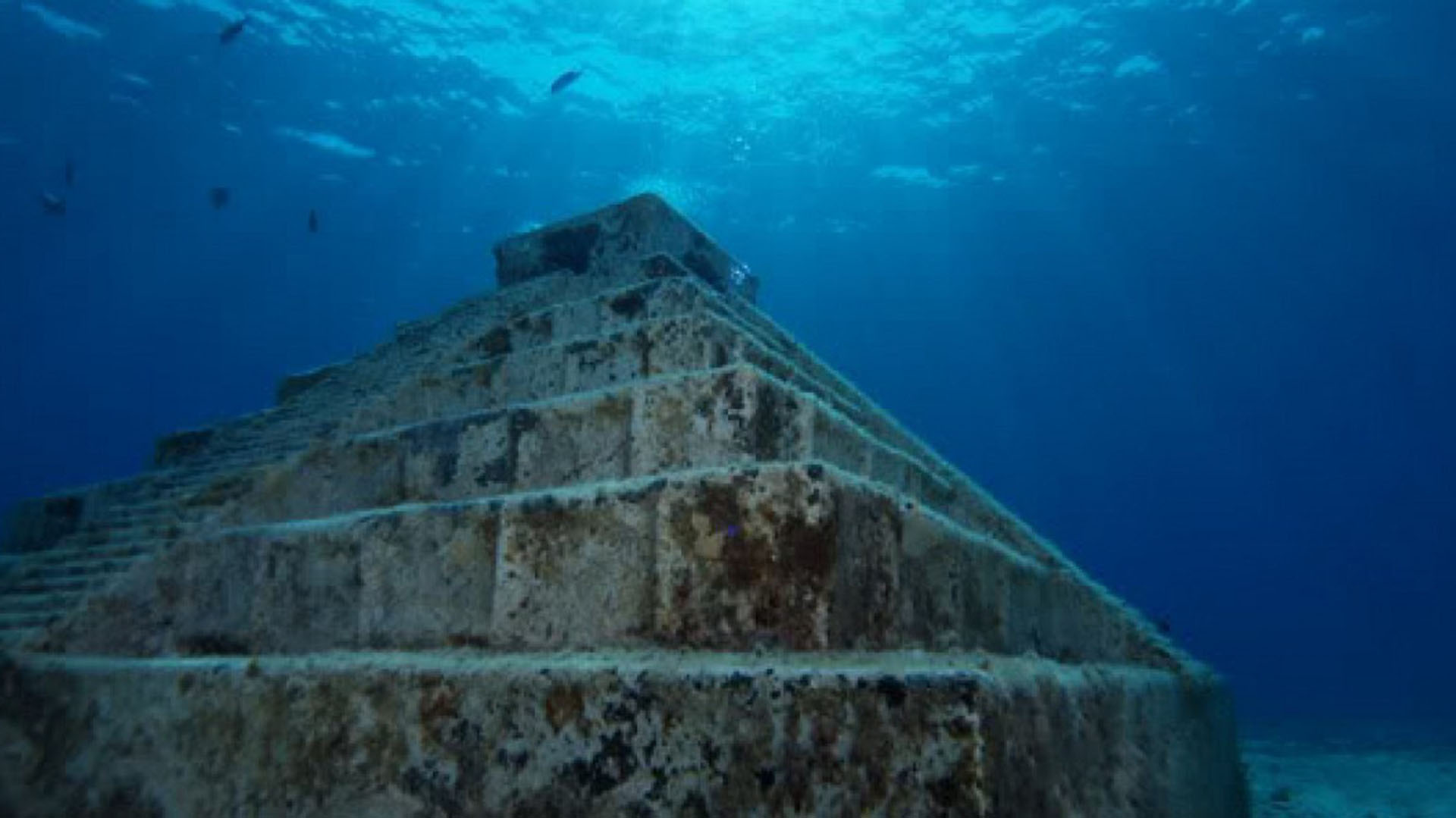 pirámide yonaguni japón misterios civilizaciones antiguas